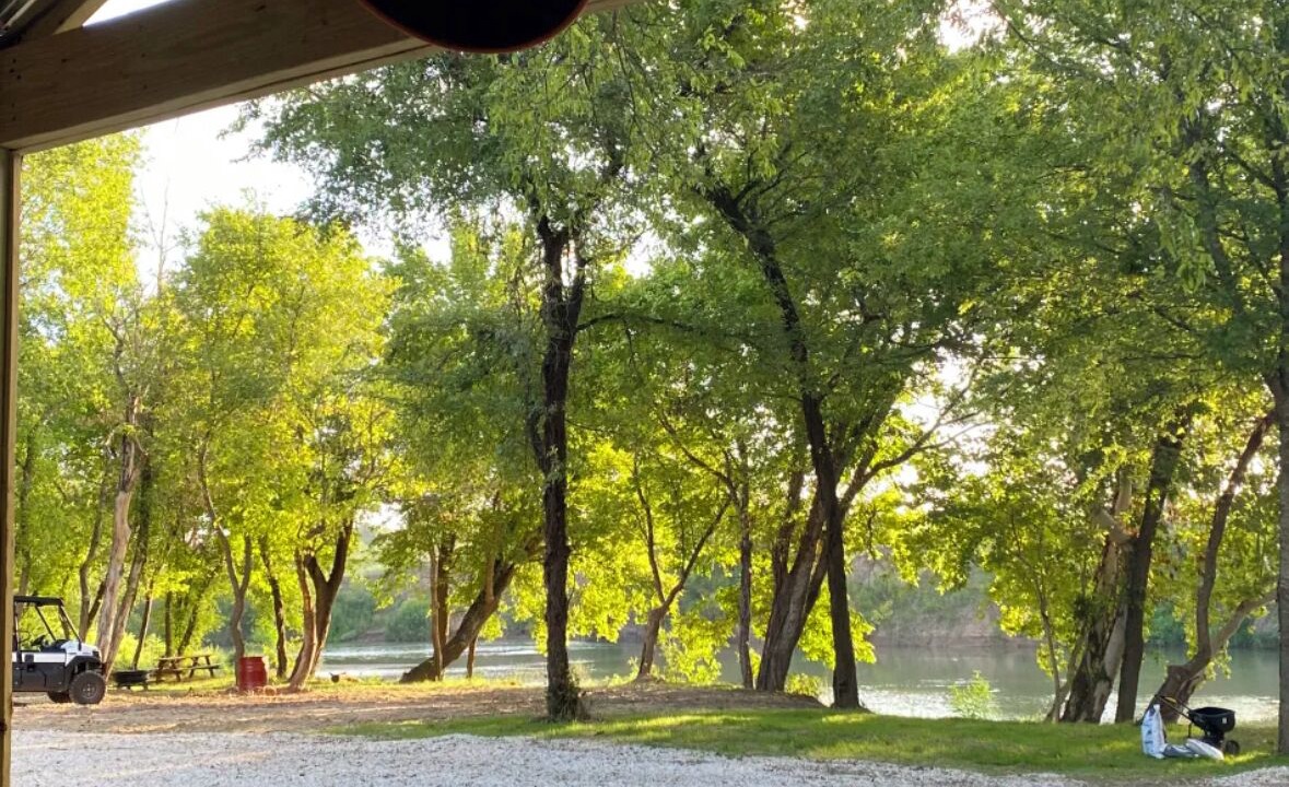 Photo of Outdoor in Smithville