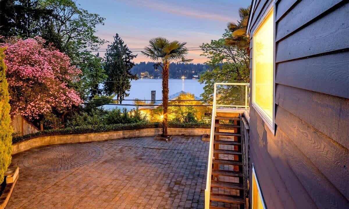 Photo of Others in Mercer Island