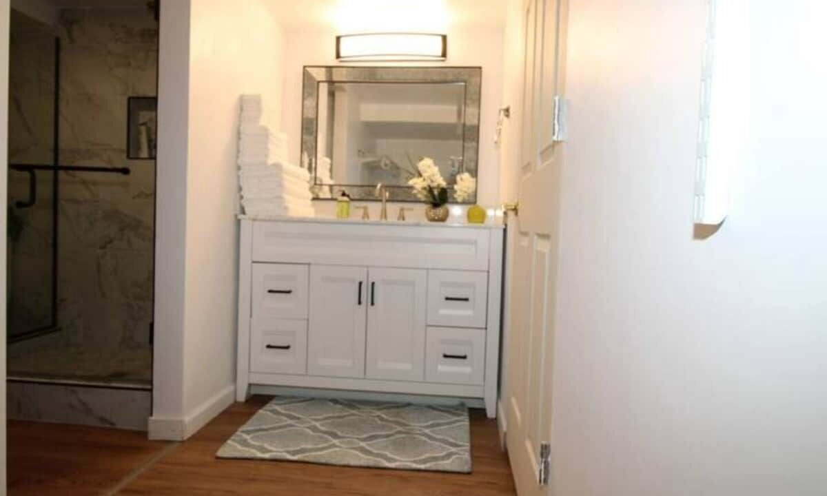 Photo of Others in Mercer Island