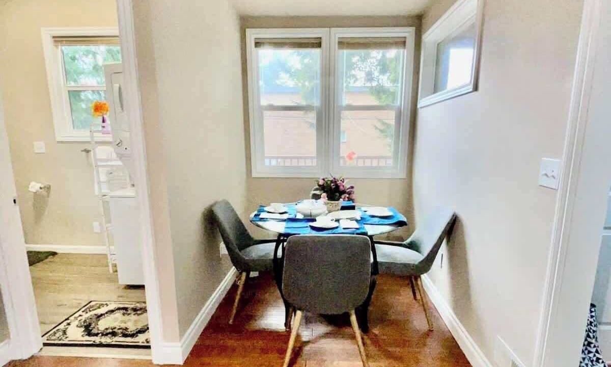 Photo of Others in University District