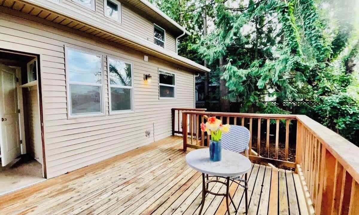 Photo of Patio Balcony in University District