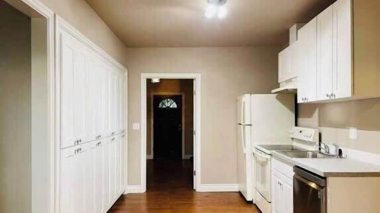 Photo of Kitchen in University District