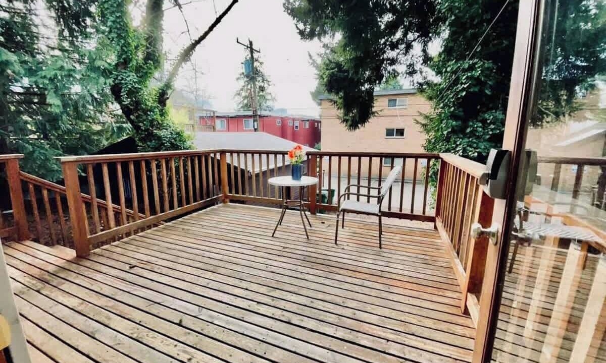 Photo of Patio Balcony in University District