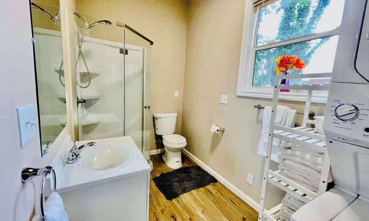 Photo of Bathroom in University District