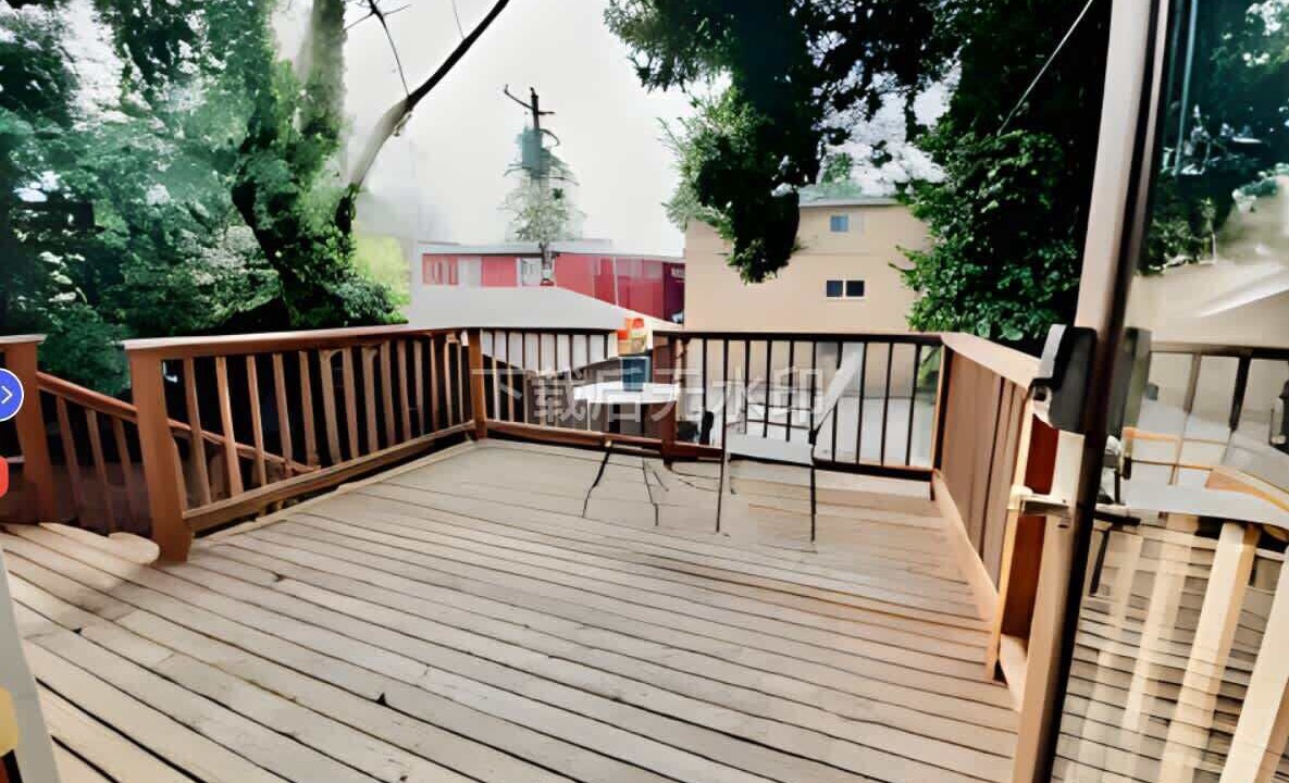 Photo of Patio Balcony in University District