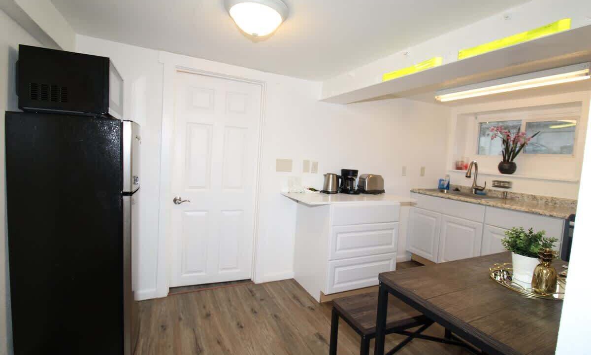 Photo of Kitchen in Haller Lake