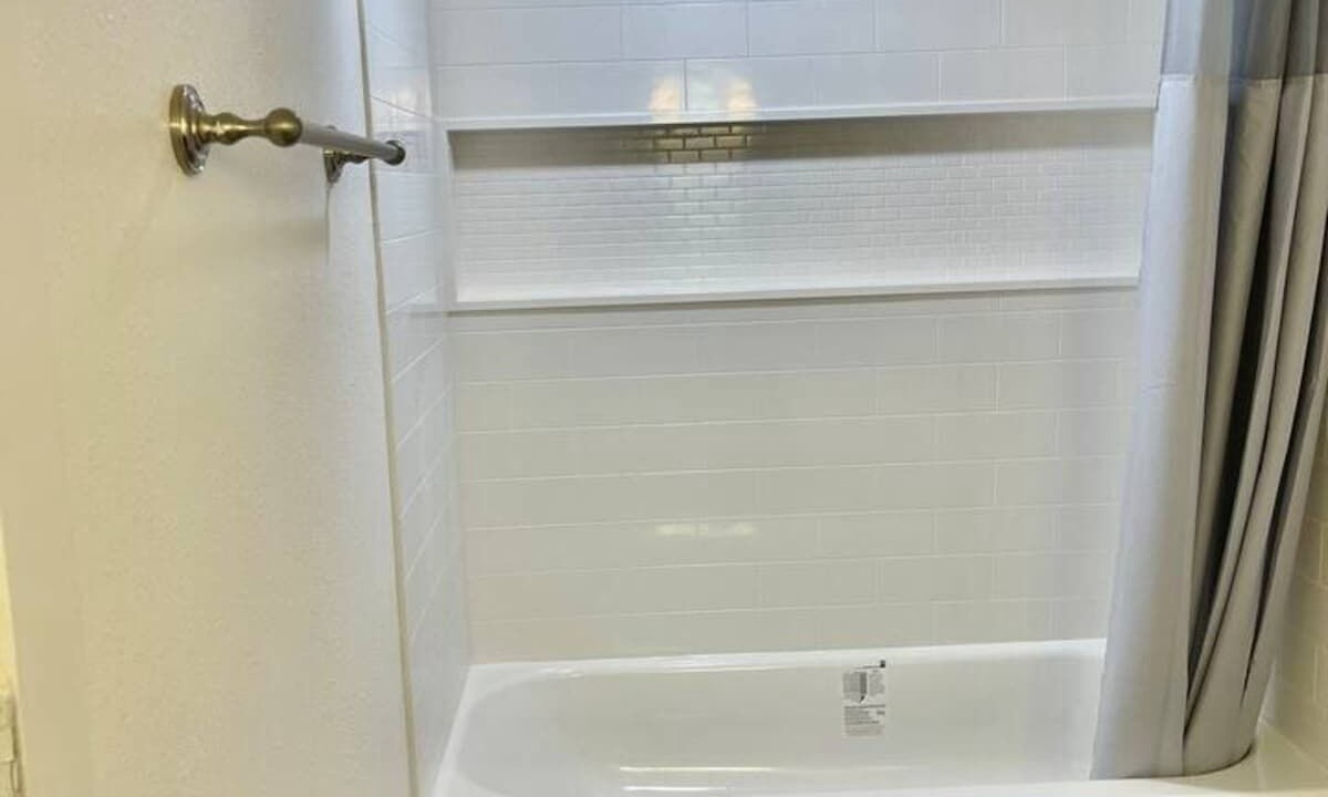 Photo of Bathroom in Haller Lake