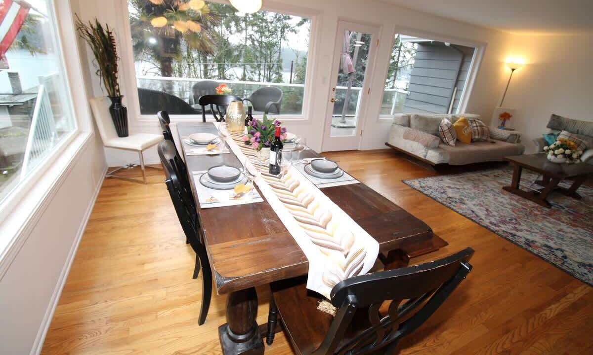 Photo of Others in Mercer Island