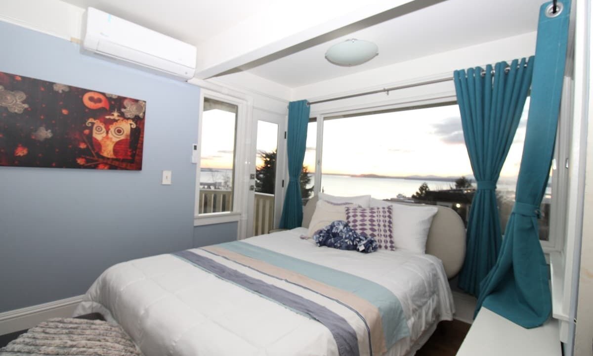 Photo of Patio Balcony in West Queen Anne