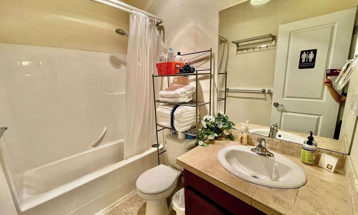 Photo of Others in Haller Lake