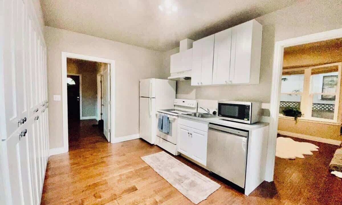 Photo of Kitchen in University District