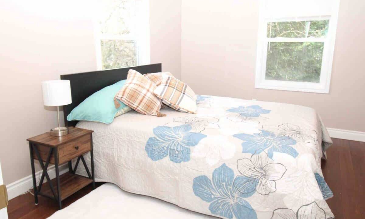 Photo of Bedroom in University District