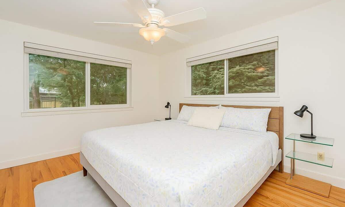 Photo of Bedroom in Mercer Island