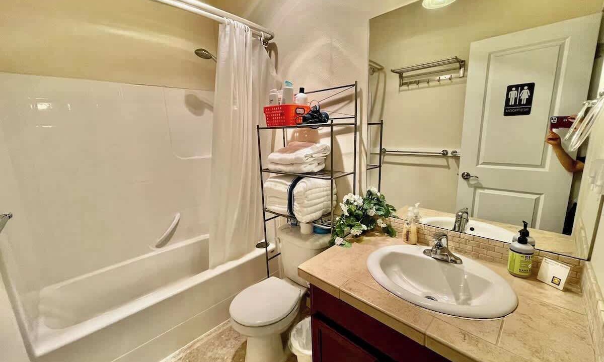 Photo of Others in Haller Lake