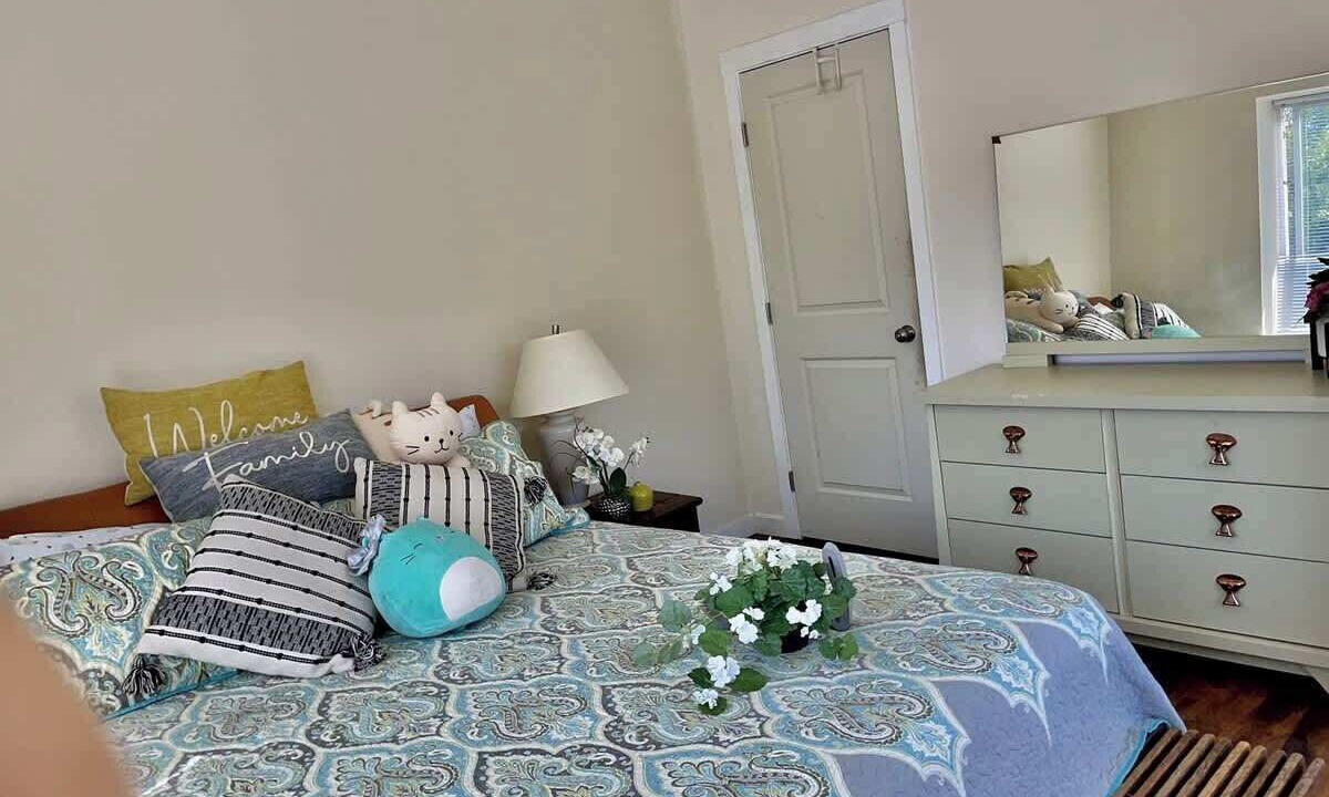 Photo of Others in Haller Lake