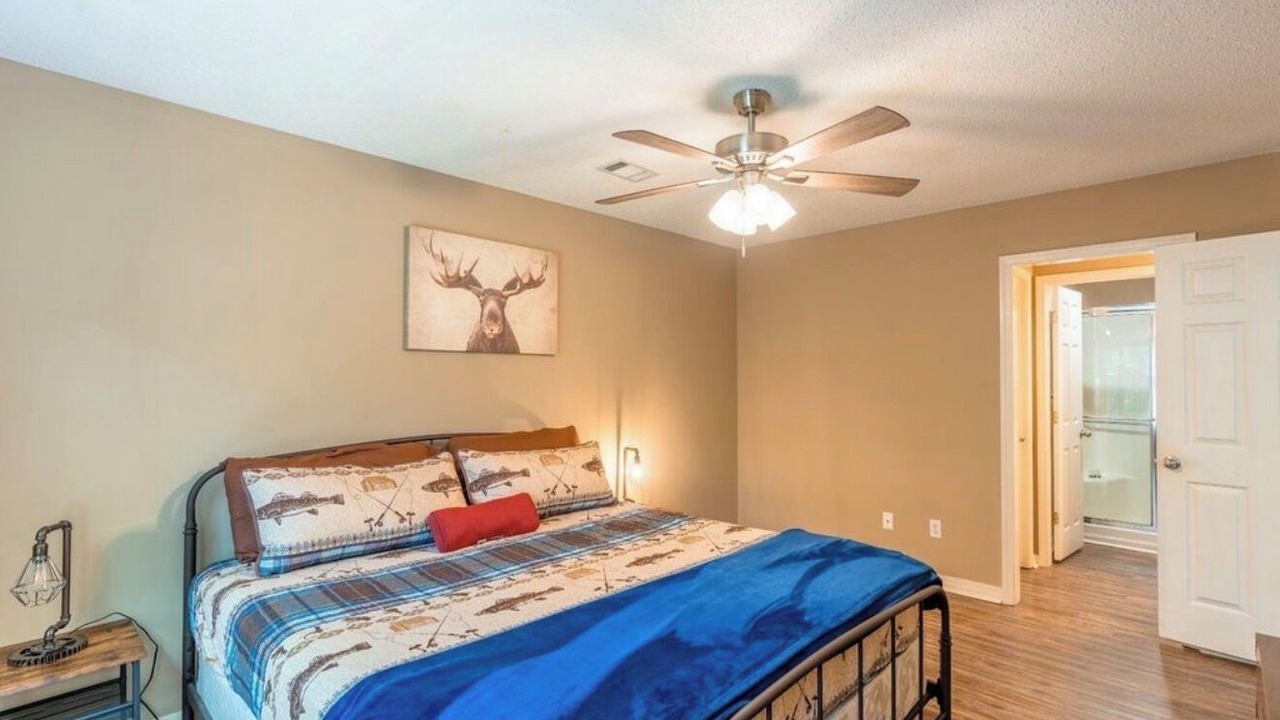 Photo of Bedroom in Pangburn