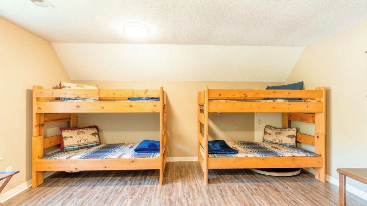 Photo of Bedroom in Pangburn
