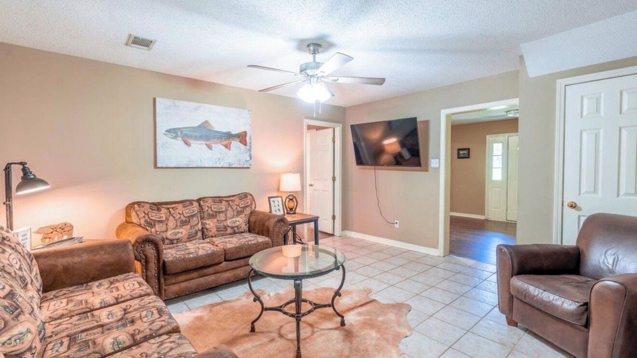 Photo of Livingroom in Pangburn