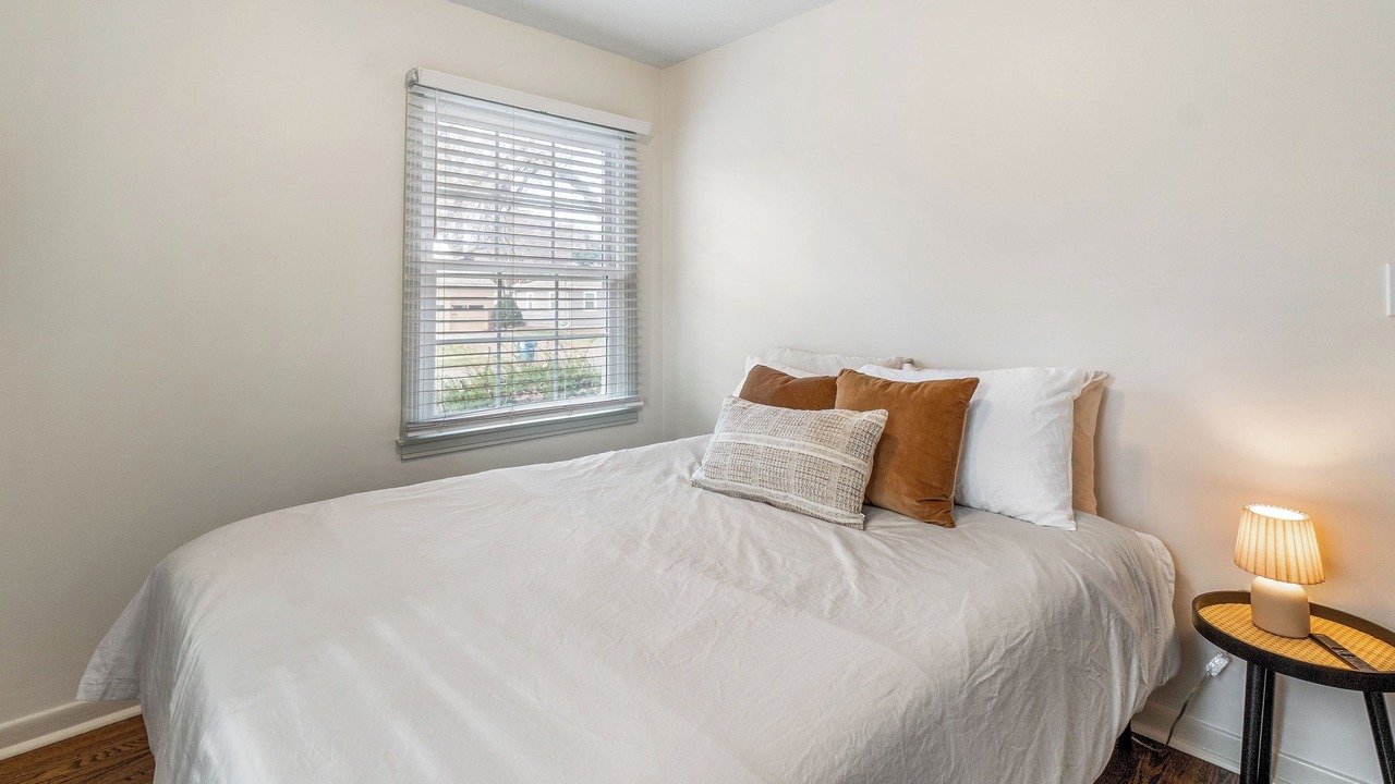 Photo of Bedroom in Nall Hills