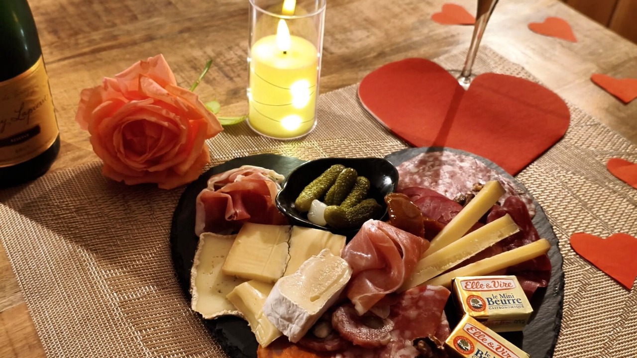 Photo of Others in Lindry