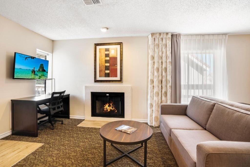 Photo of Livingroom in Biggs Field