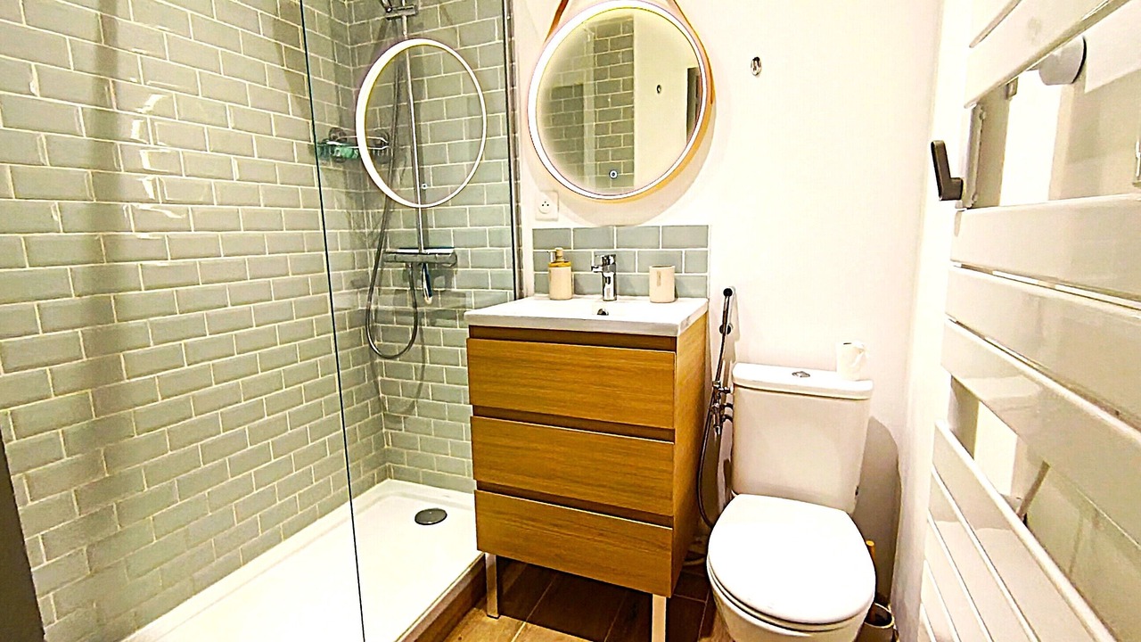 Photo of Bathroom in Anzin