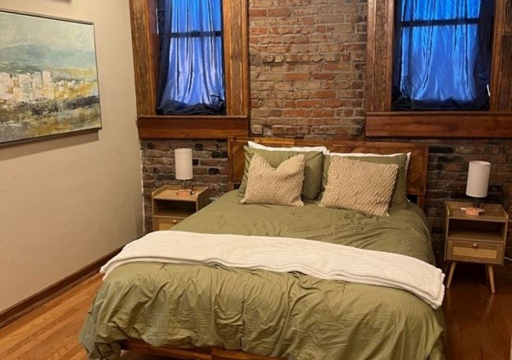 Photo of Bedroom in Warrensburg