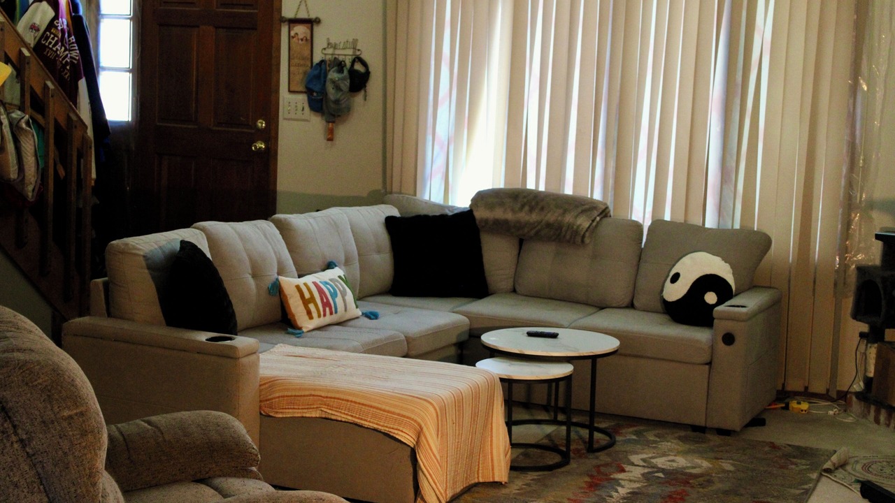 Photo of Livingroom in Meadow Hills
