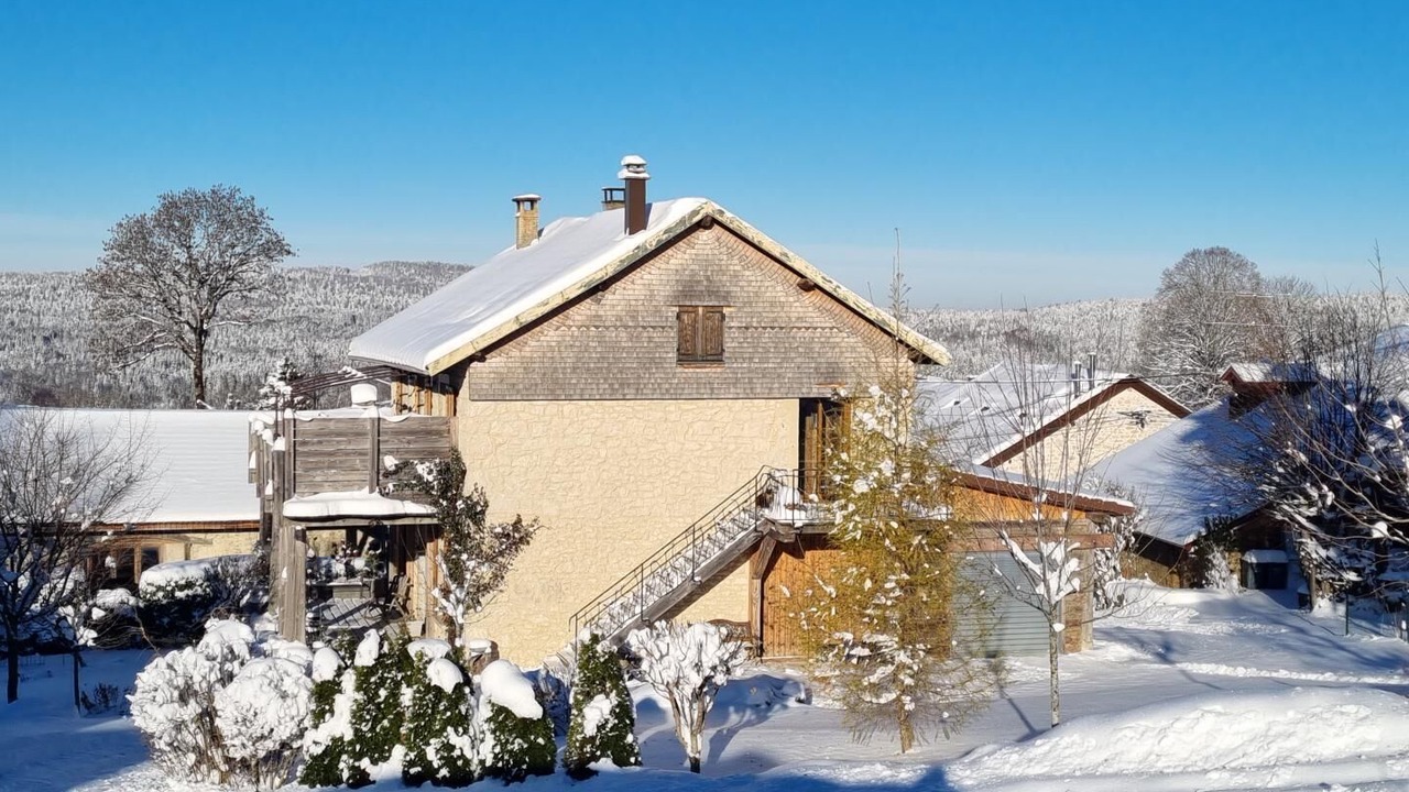 Photo of Outdoor in Giron