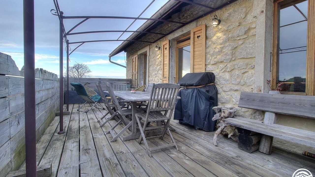 Photo of Outdoor in Giron