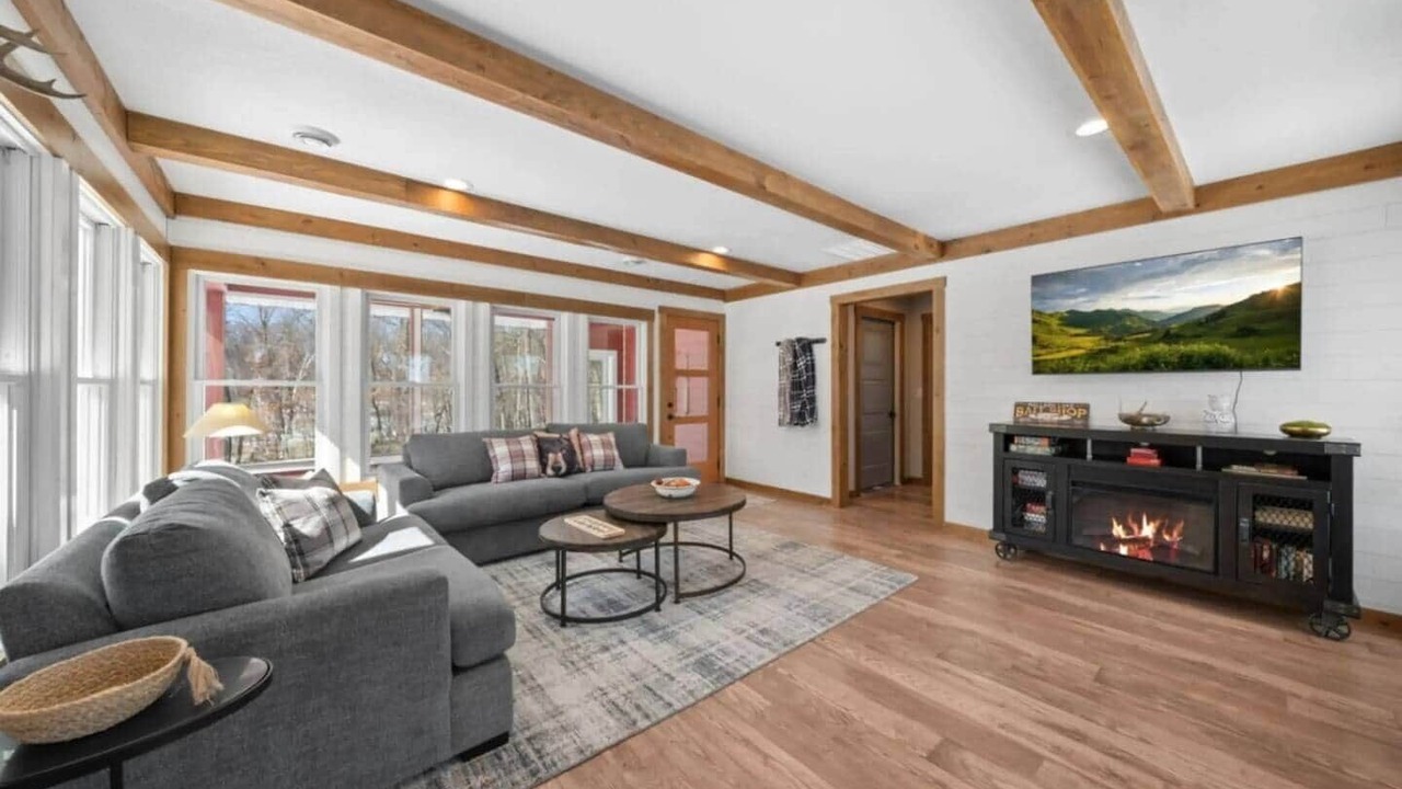 Photo of Livingroom in Webster