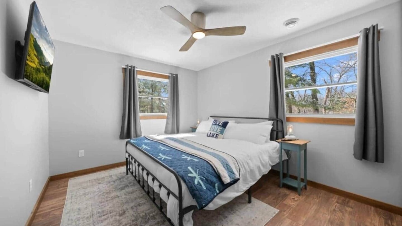 Photo of Bedroom in Webster
