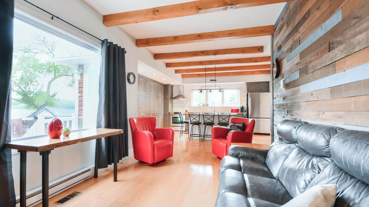 Photo of Livingroom in Val-des-Bois