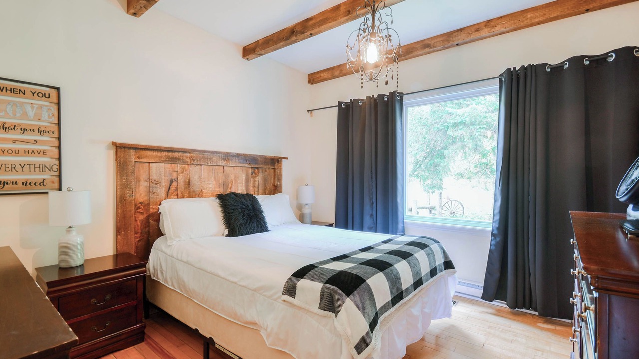 Photo of Bedroom in Val-des-Bois