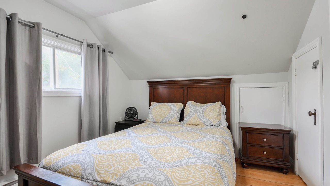 Photo of Bedroom in Val-des-Bois