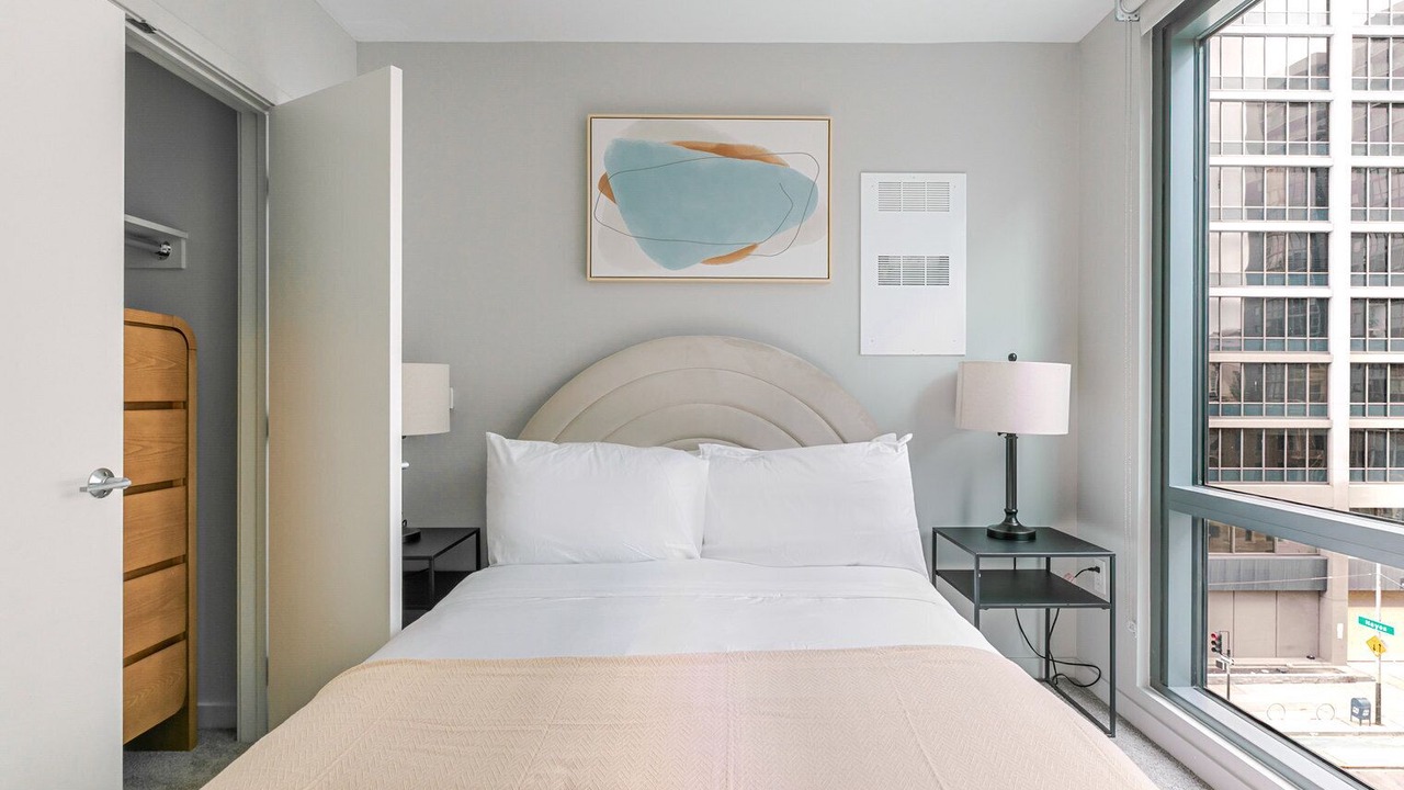 Photo of Bedroom in Civic Center