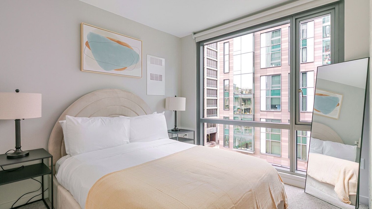 Photo of Bedroom in Civic Center