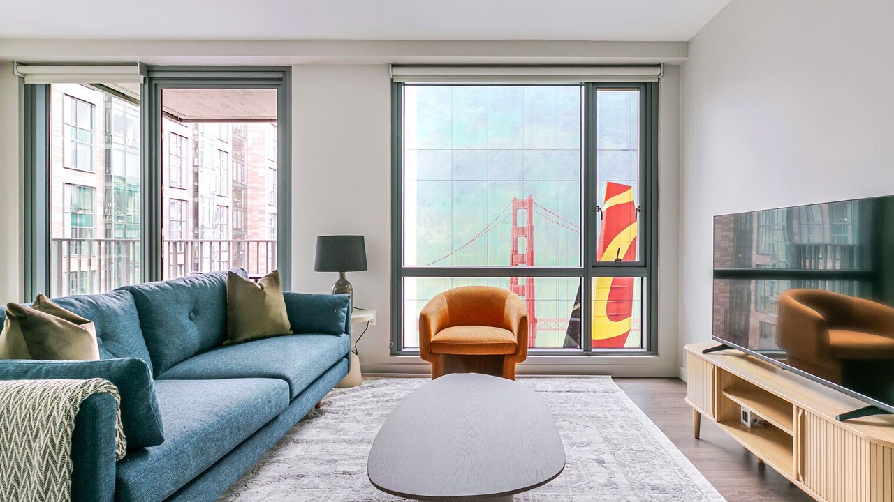 Photo of Livingroom in Civic Center
