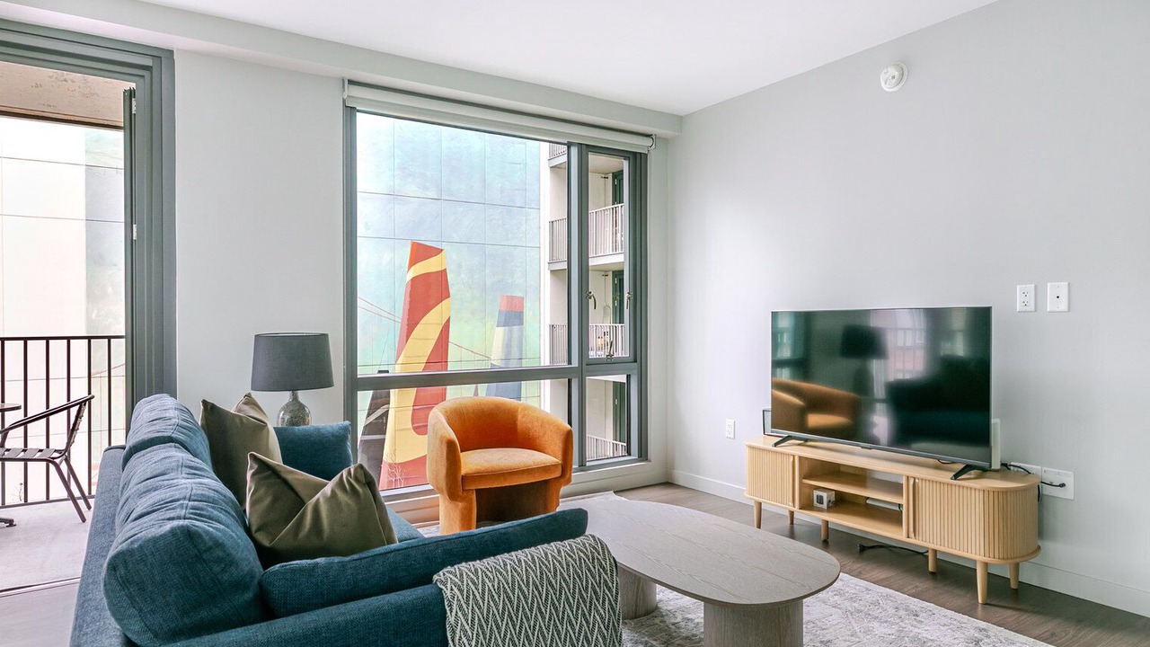 Photo of Livingroom in Civic Center