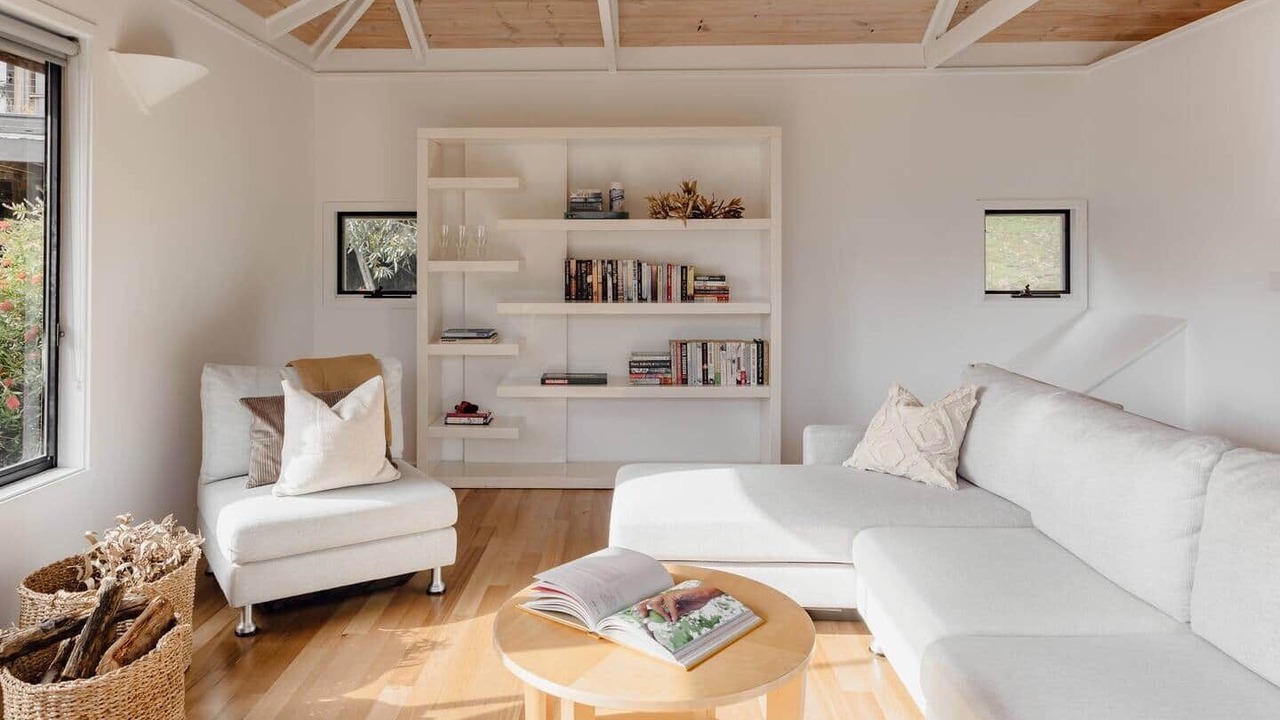 Photo of Livingroom in Kennett River