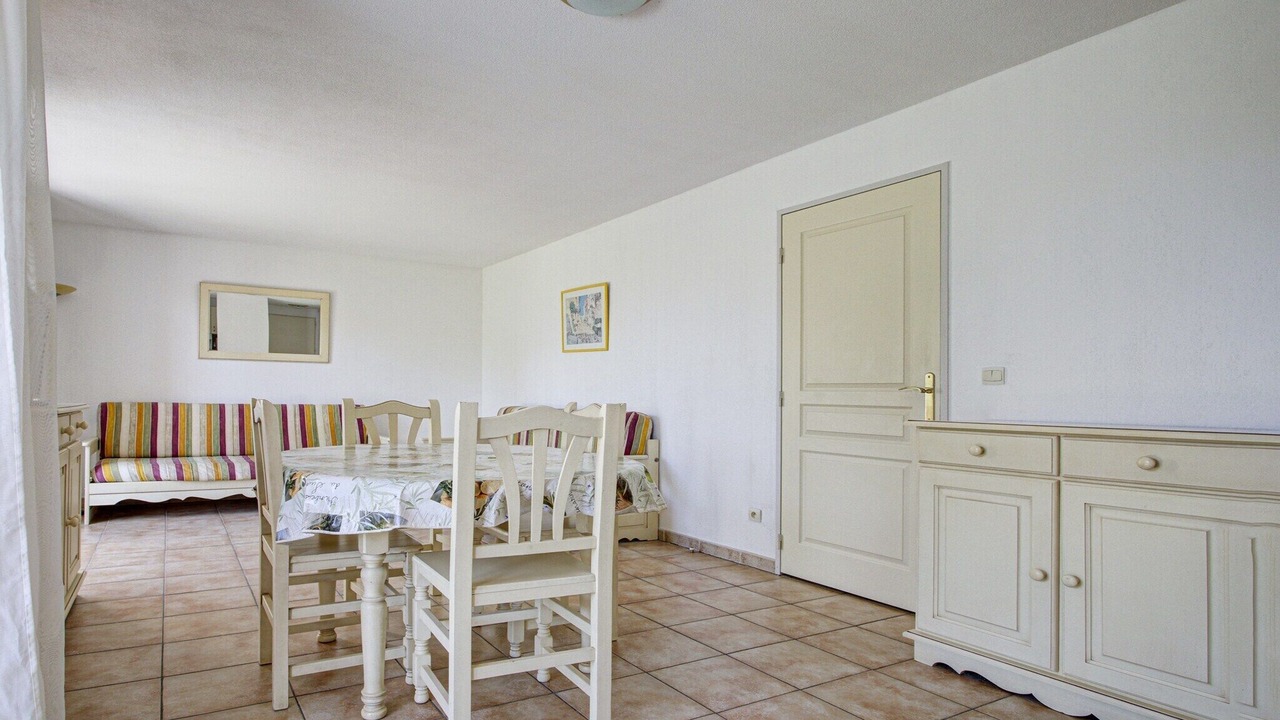 Photo of Livingroom in Homps
