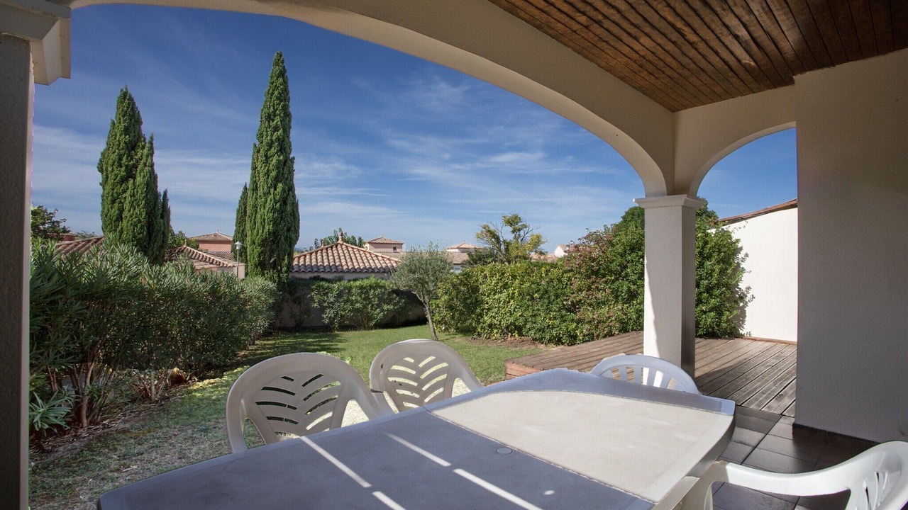Photo of Patio Balcony in Homps