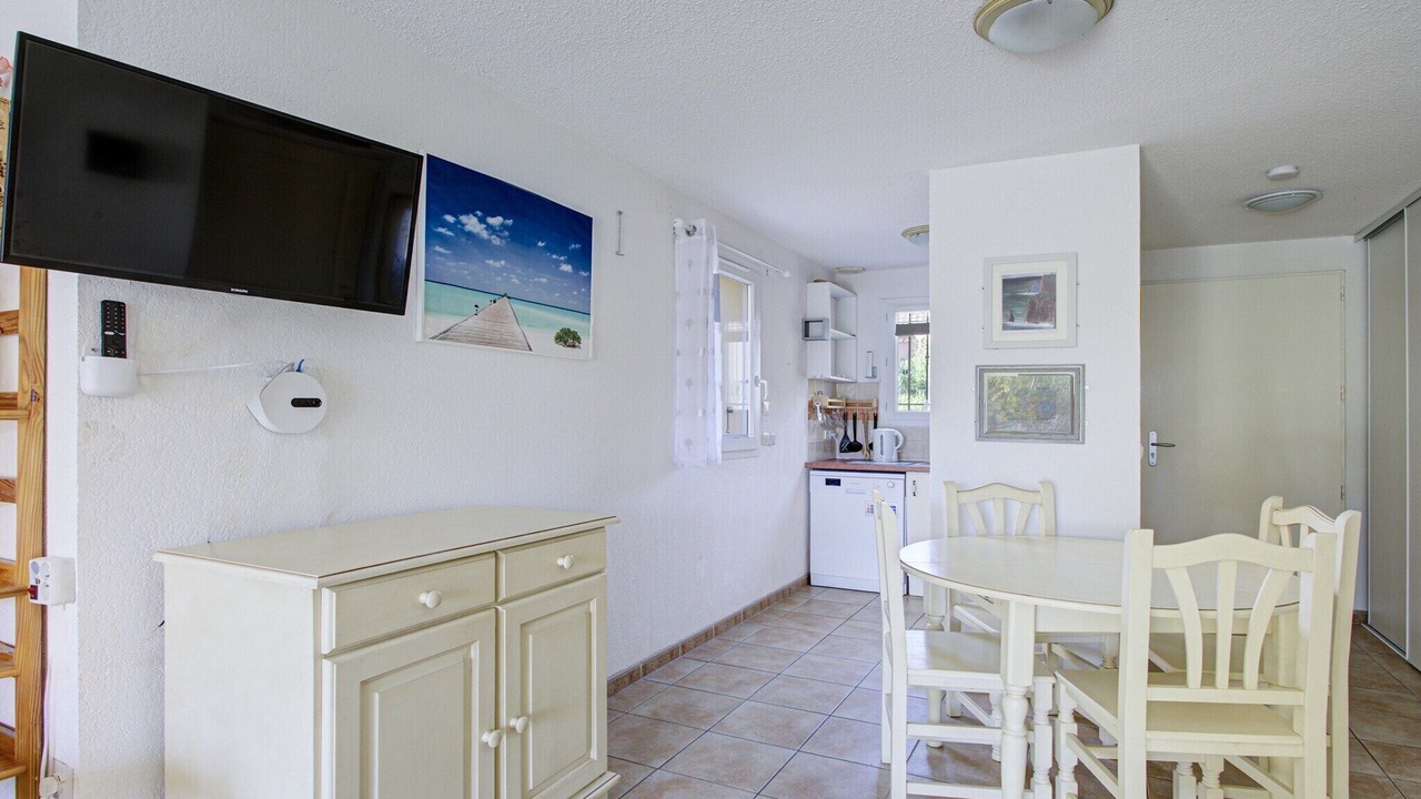 Photo of Livingroom in Homps