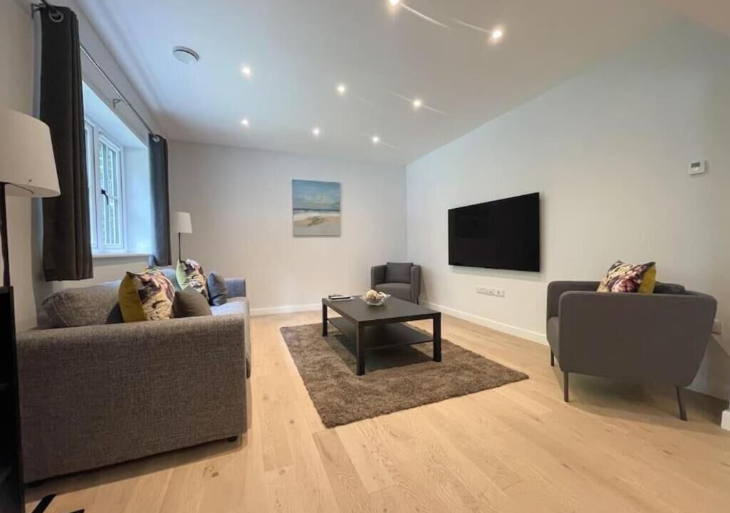 Photo of Livingroom in Holt