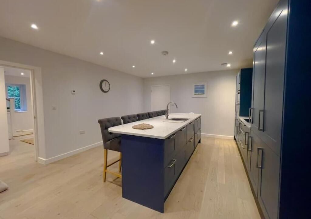 Photo of Others in Holt