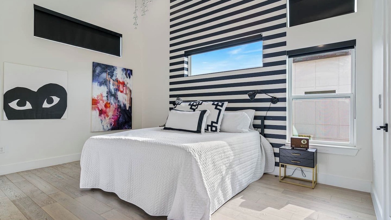 Photo of Bedroom in Montopolis