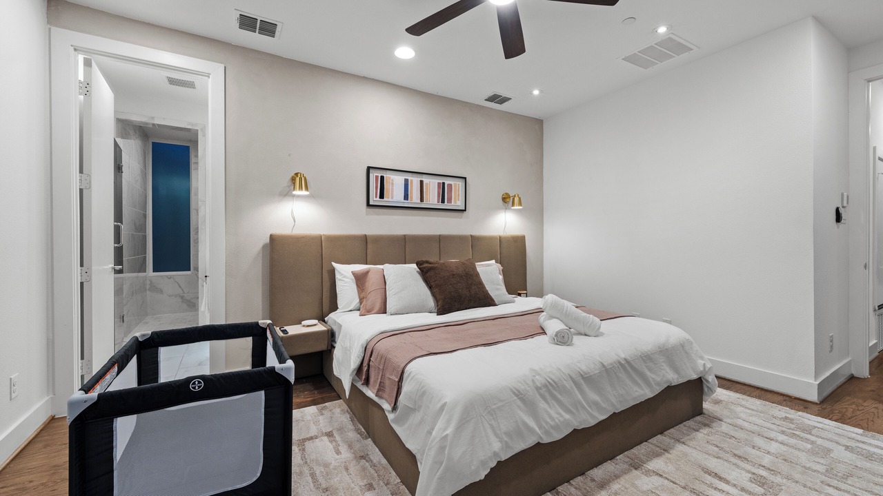Photo of Bedroom in Kessler