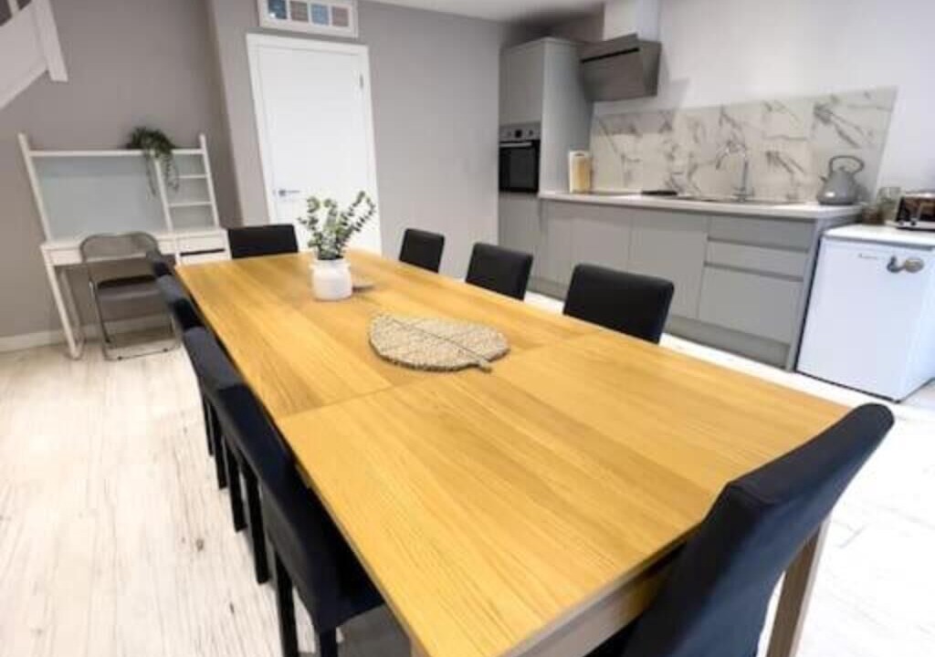 Photo of Others in Holt