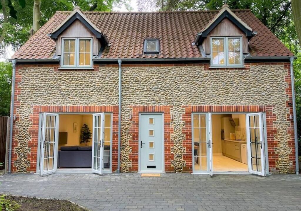 Photo of Outdoor in Holt