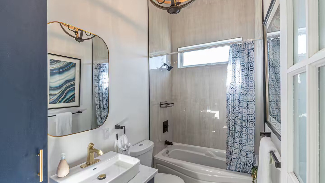 Photo of Bathroom in Wentworth-Nord